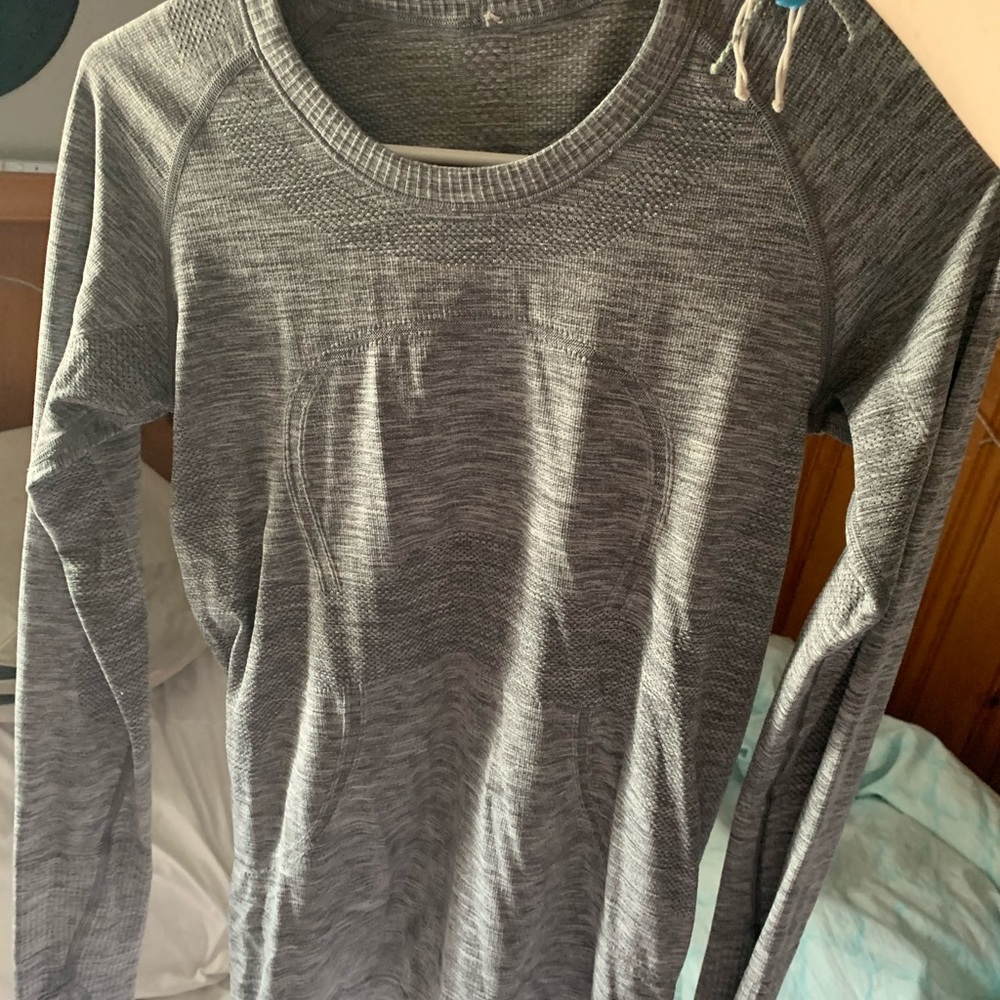 Lululemon long sleeve